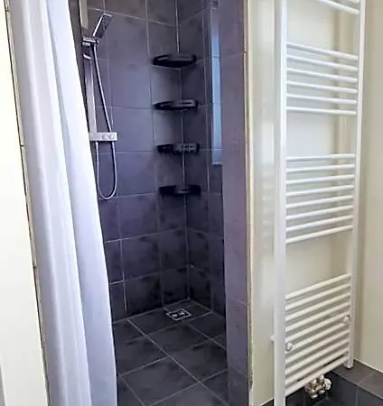 Zweibettzimmer 